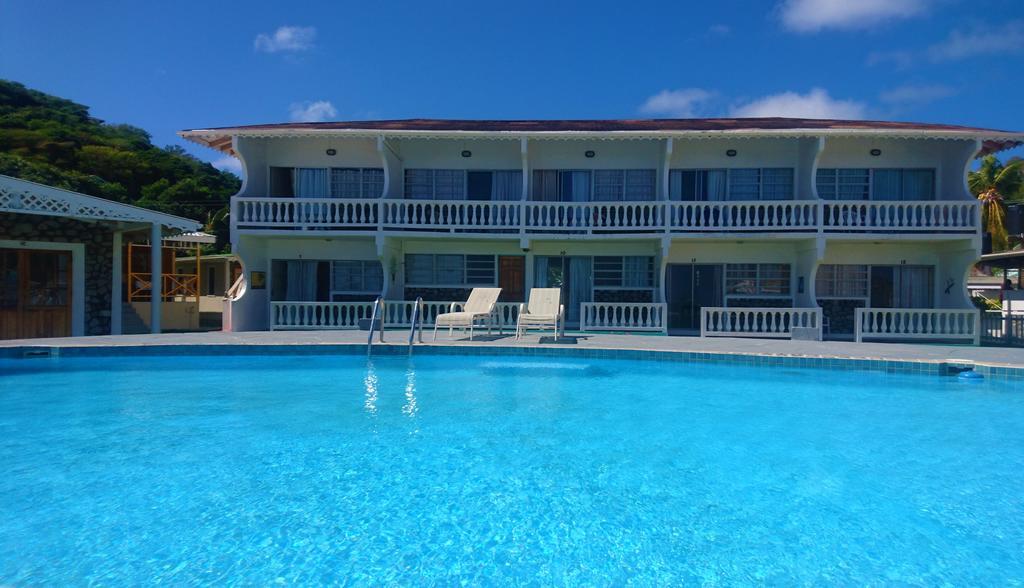 Kings Landing Hotel Clifton Bagian luar foto